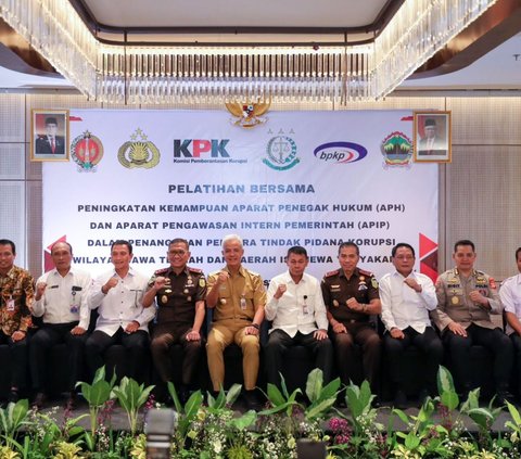 Sistem pencegahan korupsi menjadi salah satu fokus utama Gubernur Jawa Tengah Ganjar Pranowo selama dua periode kepemimpinannya di Jateng.