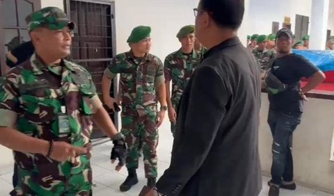 Prajurit TNI Geruduk Polrestabes Medan