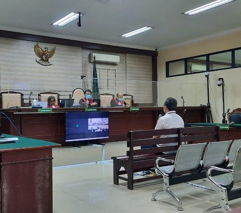 Didakwa Rintangi Penyidikan KPK, Pengacara di Surabaya Langsung Mengaku Bersalah pada Sidang Perdana