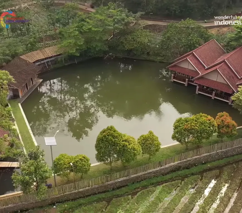 Mengenal Keunikan Kampung Ciburial Garut, Ada Pertunjukan Wayang Sayur