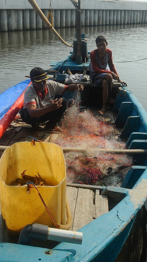 FOTO: Masifnya Pembangunan Perniagaan dan Hunian di Utara Jakarta Bikin Nasib Pendapatan Nelayan Dadap Berkurang Drastis