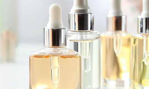 Essence, Serum, dan Moisturizer, Mana yang Dipakai Lebih Dulu?