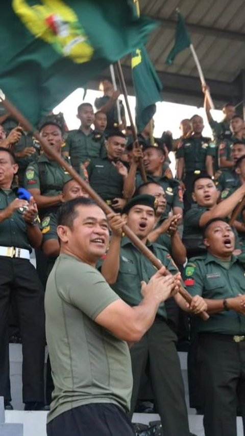 Pangkostrad Maruli Berapi-Api Bakar Semangat Pemain, Tim TNI AD Perkasa Libas Musuh