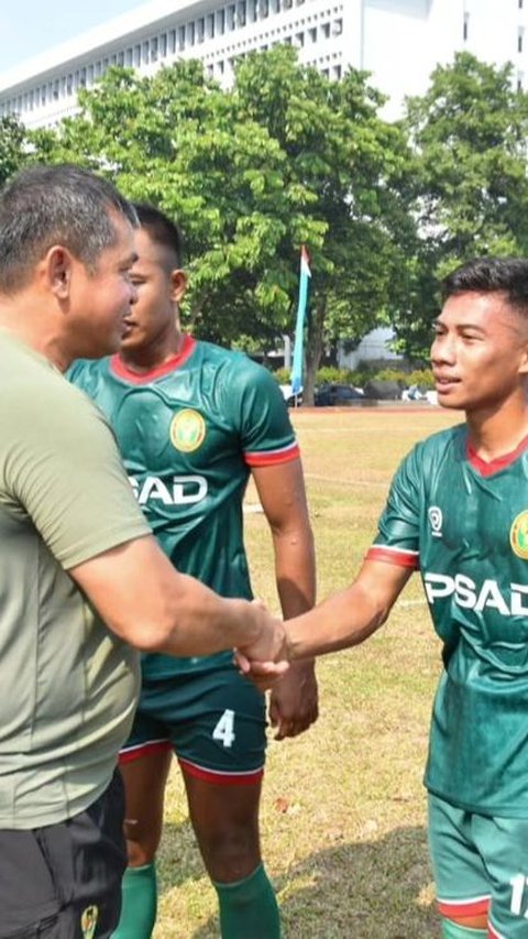 Pangkostrad Maruli Berapi-Api Bakar Semangat Pemain, Tim TNI AD Perkasa Libas Musuh