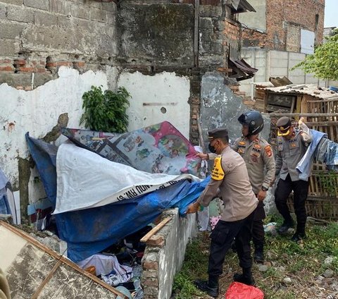 Polisi Obrak-Abrik Kampung Boncos Jakbar, Sabu hingga Senpi Rakitan Disita