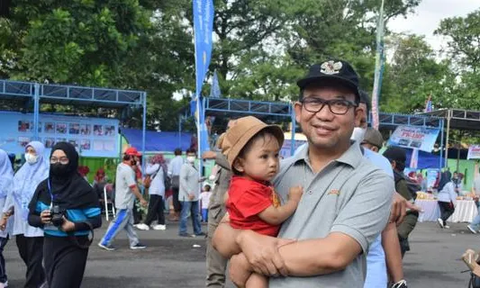 Bupati Banyumas Asal PDI-P yang Viral di Unsoed Punya Kekayaan Rp7 Miliar