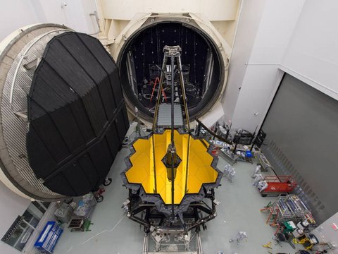 Teleskop NASA James Webb Temukan Cahaya Bentuknya Tanda Tanya di Alam Semesta, Ini Buktinya