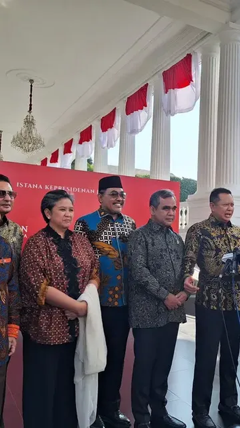 Kelakar Jokowi Kepada Pimpinan MPR Soal Capres-Cawapres: Bisa Dua, Tiga Bahkan Empat Pasang