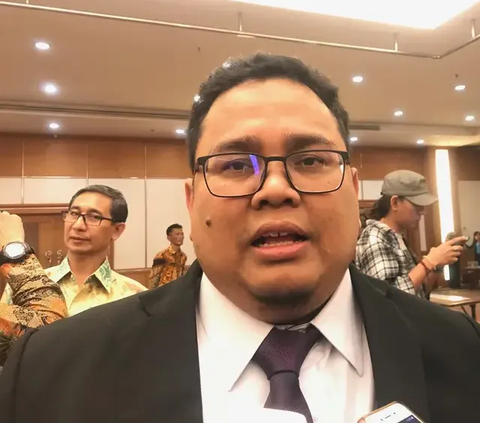 Bawaslu Adukan Semua Komisioner KPU Ke DKPP, Ada Apa?