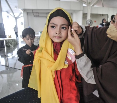 7 Baju Adat untuk 17 Agustus Simpel dan Nyaman Inspirasi Anak Artis