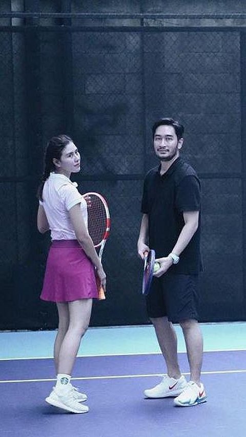 Kini hubungan sudah membaik, Jeje dan Syahnaz sering menghabiskan waktu mereka dengan bermain tenis bersama.