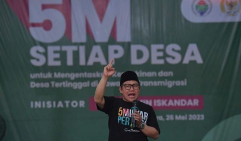 Sementara, waktu deklarasi Anies-Cak Imin dikabarkan akan digelar pada Sabtu (2/9) besok di Surabaya. Namun, Jazilul mengatakan deklarasi juga baru akan difinalisasi pada rapat sore ini.<br>