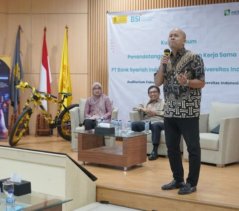 Intensify Islamic Financial Literacy with FEB UI, BSI Targets 20 Million Customers This Year