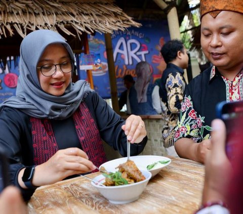 Nikmati Ayam Pedas Legendaris di Banyuwangi Art Week 2023