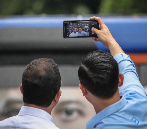 Anies juga diketahui telah mengirim surat langsung kepada AHY untuk mengajak putra Mantan Presiden Susilo Bambang Yudhoyono (SBY) itu sebagai cawapres koalisi perubahan. <br>