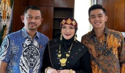 Potret Manis Ipda Bima Bersama Ayah Ibunya