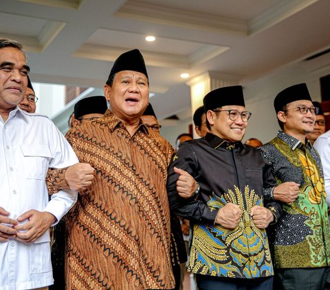 Pengamat Politik Saiful Mujani Research and Consulting (SMRC) Saidiman Ahmad memprediksi suara Prabowo Subianto bisa gembos karena ditinggal PKB yang merapat ke koalisi NasDem yang mendukung Anies Baswedan.