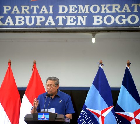 Partai Demokrat menggelar rapat Majelis Tinggi Partai di kediaman Ketua Majelis Tinggi Partai Demokrat Susilo Bambang Yudhoyono (SBY), di Puri Cikeas, Jawa Barat, di Jumat (1/9) sore.