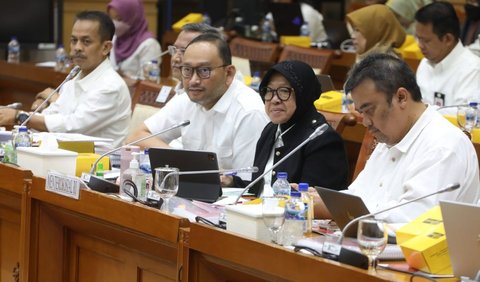 Namun, menurut anggota Komisi VIII Fraksi Partai Demokrat Achmad adalah capaian yang lebih penting dari opini BPK adalah responsifitas Kemensos dalam menangani aduan masyarakat.  
