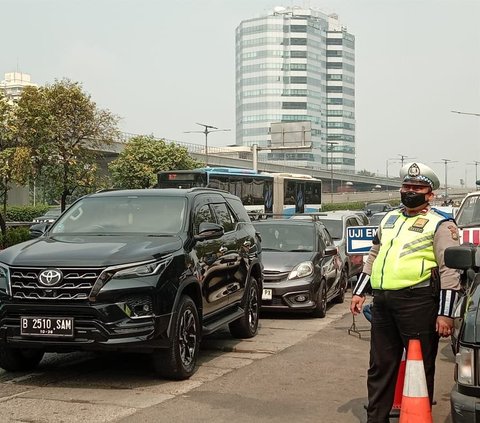 Siap-Siap, Pengendara Langgar Uji Emisi di Jalan Bakal Kenal Pasal Berlapis