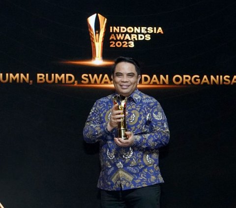 Successfully Building Village Economies in 10 Provinces, BSI Receives Indonesia Awards 2023 Appreciation