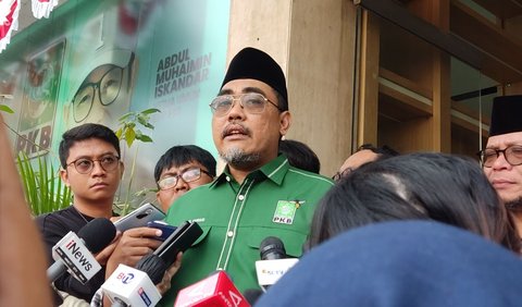 DPP dan Dewan Syuro PKB telah membahas tawaran NasDem dalam rapat pleno yang digelar di Kantor DPP PKB, Jakarta, Jumat (1/9).<br>