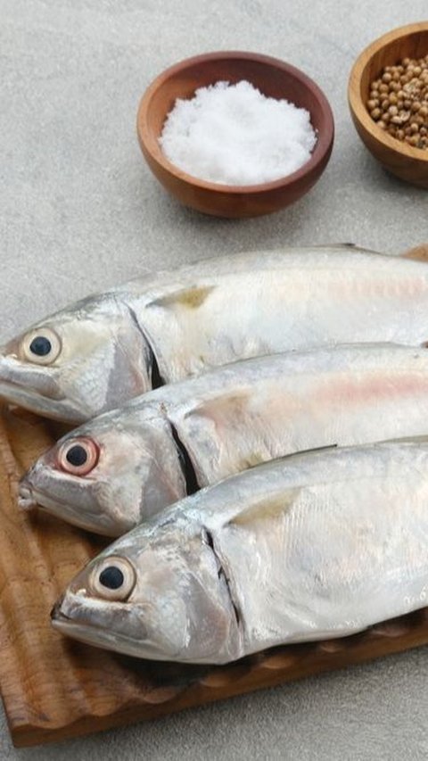 2. Ikan Kembung: Menurunkan Tekanan Darah Tinggi