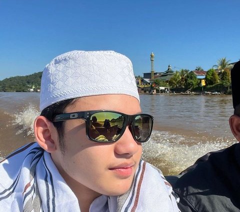 Tak Ada Yang Tahu, Ternyata Deretan Artis ini Keturunan Nabi Muhammad Nomor 3 Ganteng dan Putih