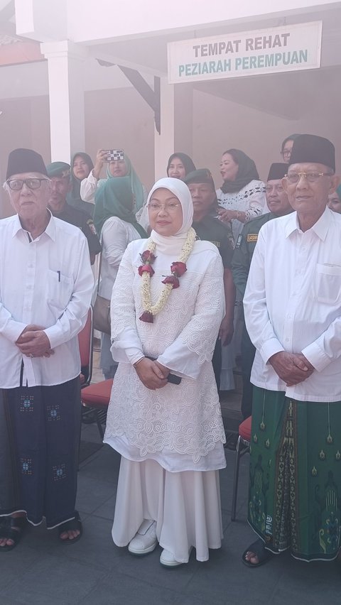 Ziarah ke Makam Sunan Bonang, Dewan Syuro Tegaskan PKB akan Konsisten di PBNU