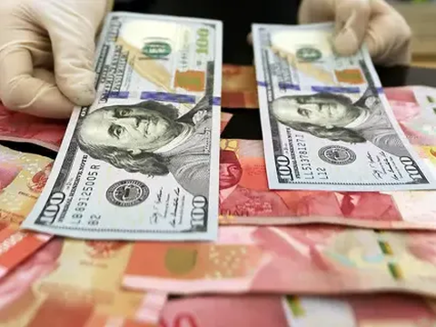 Terus Melemah, Rupiah Bisa Kembali ke Level Rp14.000 per USD?