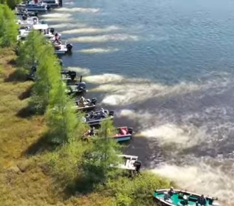 Danau di Amerika Ada Pulau Terapung, Bisa Didorong Pakai Kapal