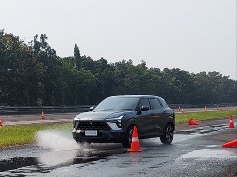 First Drive Mitsubishi XForce di Sirkuit Bridgestone: Dari Transmisi CVT hingga Suspensinya