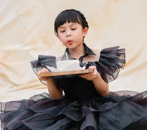 Potret Nastusha Anak Chelsea Olivia Kini Genap Berusia 7 Tahun, Makin Cantik & Kini Jadi Kembaran Sang Mama