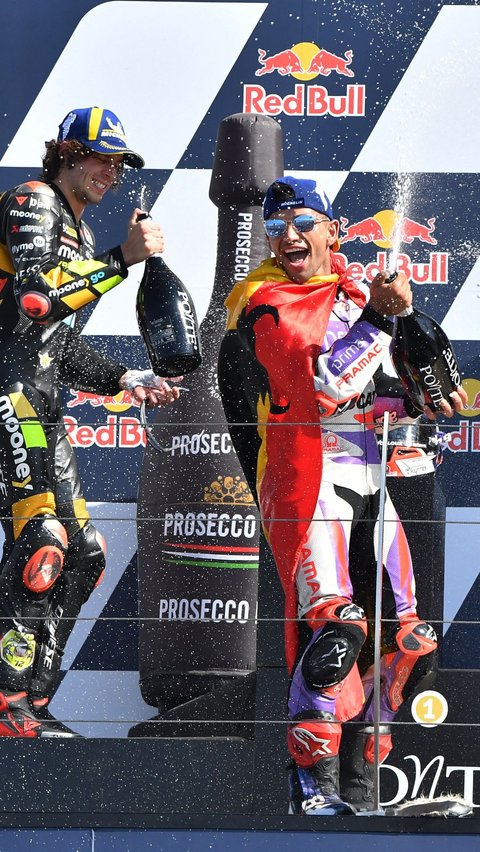Kemenangan ini membuat Jorge Martin berhasil menambah koleksi 237 poin atau selisih 36 poin dari Bagnaia di klasemen pembalap MotoGP 2023.<br>
