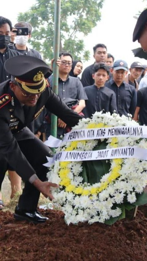 Ini Sosok Iptu Jarot, Polisi Pengamanan KTT ASEAN yang Gugur Diserempet Mobil