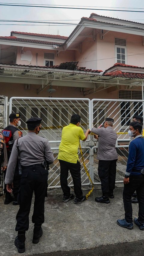 Awal Mula Ibu dan Anak Ditemukan Tewas Tinggal Tulang, Rumah Tanpa Aktivitas & Bau Busuk jadi Tanda<br>