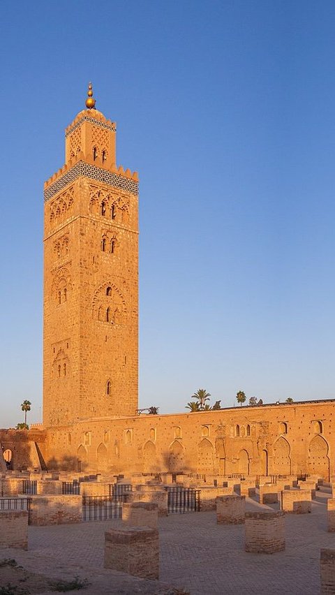 Masjid Kutubiyya menjadi salah satu rekomendasi daya tarik wisata popular di Marrakesh.