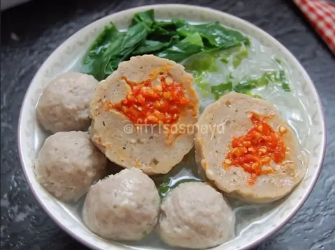 1. Resep Bakso Daging Sapi Rawit Pedas<br>