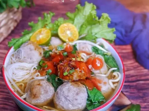 4. Resep Bakso Daging Sapi Keto Kenyal<br>