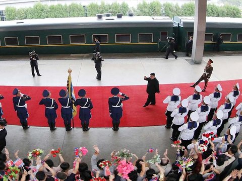 FOTO: Momen Kim Jong-un Berangkat ke Rusia untuk Temui Putin, Naik Kereta Lapis Baja