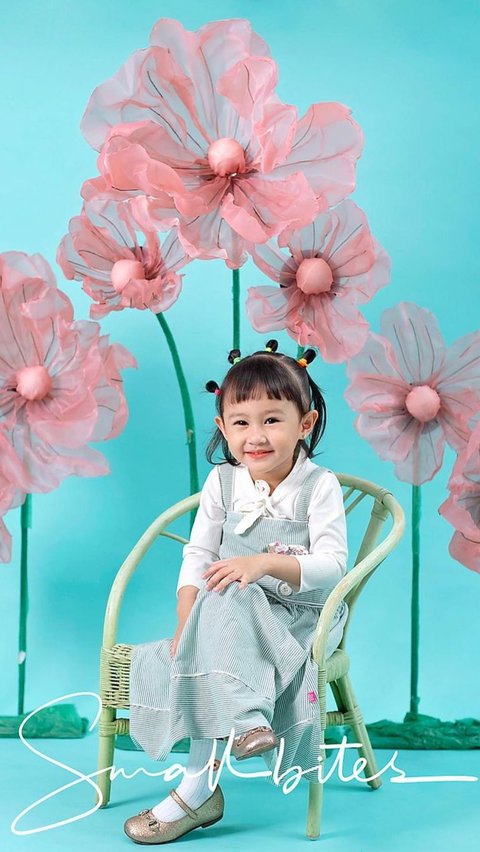 Adorable Portrait of Khalisa, Kartika Putri's Child Who Has Billions of Rupiah Savings Because She Has Been Working Since Childhood