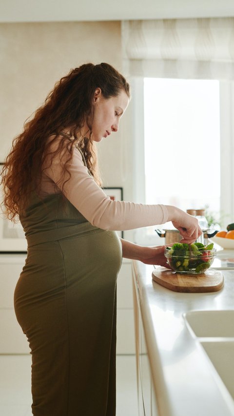 Sejumlah makanan tersebut bisa menjadi pilihan sehat bagi ibu hamil untuk menambah berat badan bayi.