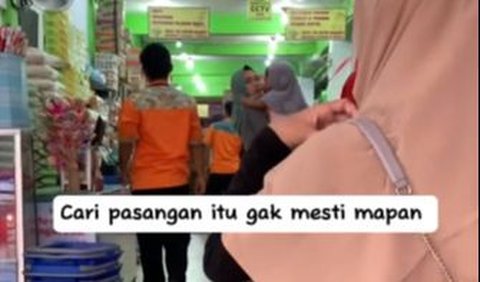 Penuh Rasa Syukur 'Cari Pasangan itu Enggak Mesti Mapan'