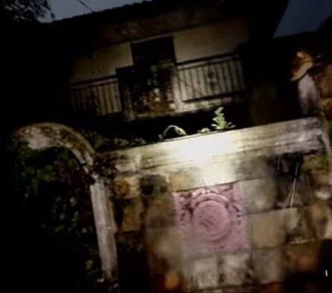 Make Goosebumps! Portrait of Jenita Janet's Abandoned Luxury House, Thick with Mystical Nuances