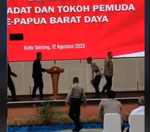 Jenderal Bintang Dua Minta Mimbar Pidato Diturunkan: Itu Terlalu Tinggi Padahal Saya Orang Biasa