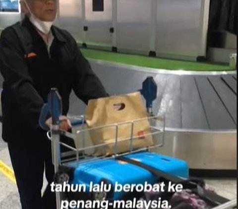 Viral Aksi Ayah Rela Tunggu Anaknya di Depan Kelas hingga Pulang Kuliah, Banjir Pujian Warganet