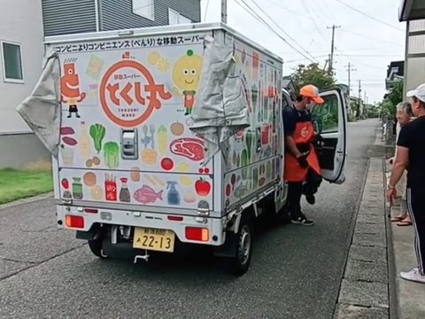 Viral Appearance of Mobile Vegetable Sellers in Japan, Complete with Supermarket-like Goods