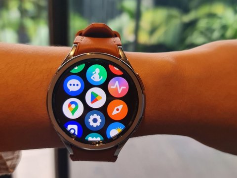 Maximize Productivity Using Galaxy Watch6 Classic Smartwatch