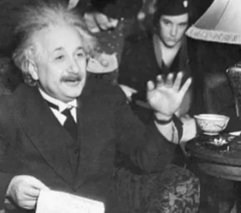 Tulisan Tangan Einstein di Balik Penemuan Teori Relativitas Bakal Dilelang di China, Segini Harganya