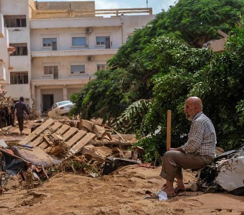 FOTO: Porak-Poranda Libya Setelah Terjangan Badai Daniel Mengerikan, Mobil-Mobil hingga Mayat-Mayat Bergelimpangan di Jalan